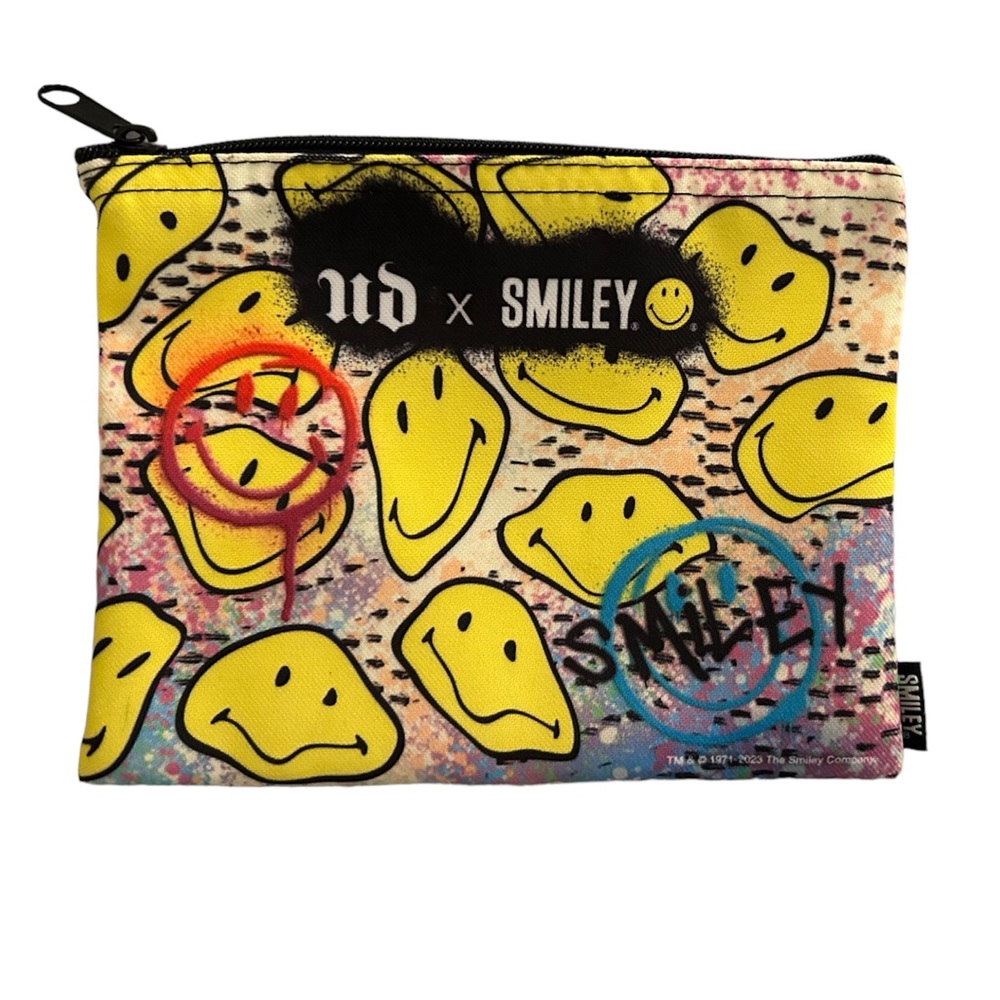 Urban Decay x Smiley Makeup Bag